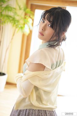 虫爱少女